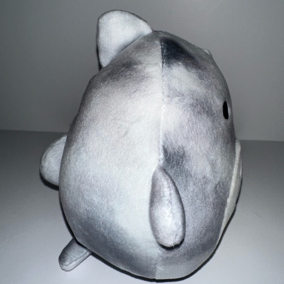 5" "You're Jawsome!" Bernard the Shark 2023 Valentines Squishmallows - Picture 4 of 4